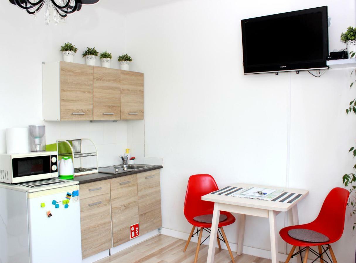 Wstapartments Mlynarska 13 Warschau Exterior foto